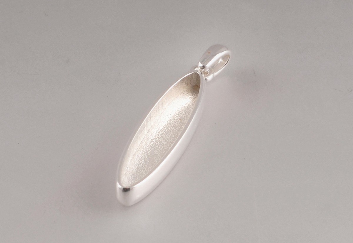 Zawieszka Długi Owal 39x10 mm Zawieszka Długi Owal 39x10 mm