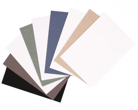 Blok papieru Mixmedia 9x3 ark. A4, 250g Blok papieru Mixmedia 9x3 ark. A4, 250g