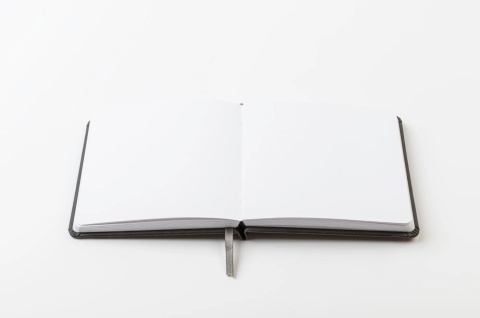 Szkicownik DARWI 14x14 140g Czarny