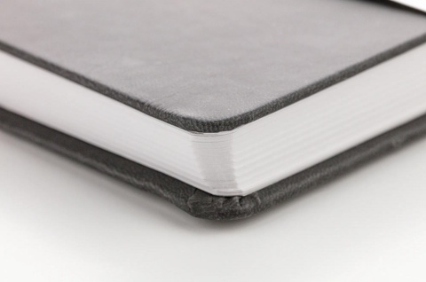 Szkicownik DARWI 14x21 140g Czarny