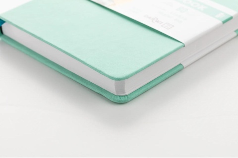 Szkicownik DARWI A4 140g Miętowy